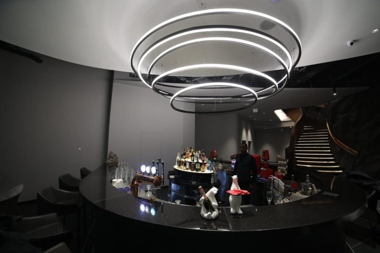 Hotel Pestera Wellness & Spa 莫罗埃尼 外观 照片