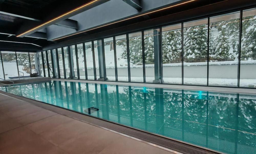 Hotel Pestera Wellness & Spa 莫罗埃尼 外观 照片